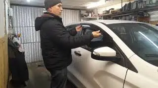 установка дефлекторов окон лада икс рей