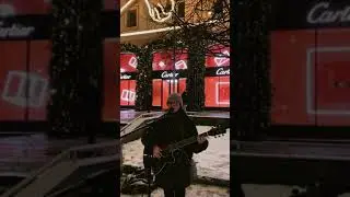 Ай-Кыс Кыргыс уличное исполнение в Москве (отрывок)