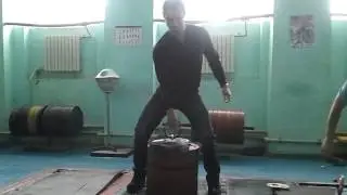 Тяга за кольцо 198, 203 кг - One hand ring lift 198, 203 kg