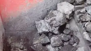 Vibrating feeders and conveyors in crushing lines