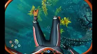 Играю в subnautica bellow zero