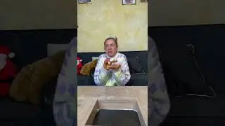 Dad please stop!! 😳😅🤷‍♀️ 