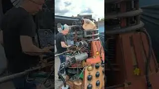 Dalek testing, sound👌 mechanics☑️ movement ☑️ spiders, wait?? what? he keeps spiders in his Dalek?
