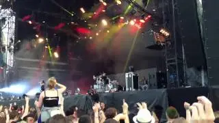 Thirty seconds to mars live