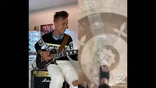 Никита из М5 играет в такт