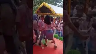 viral moral rusak!!!! guru dan murid joget perayaan kelulusan