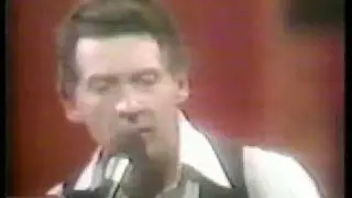 Jerry Lee Lewis and Mickey Gilley - I'll Fly Away (1980)
