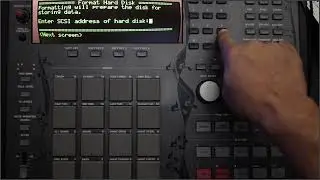 105.  MPC3000 Video Manual Formating Disk
