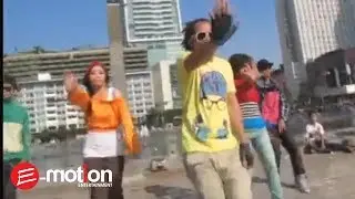 Honey - Don't Worry Baby (Official Music Video)