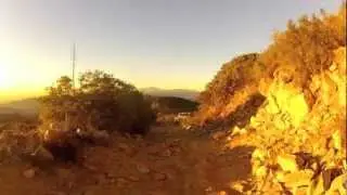 ROCK CRAWLING Jeep Rubicon & Toyota Tacoma