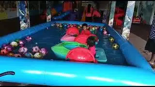 Fun Indoor Playground for kids and Familie at Bull & cars lekland srilanka babys