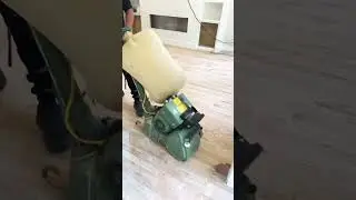 Lijando pisos de madera