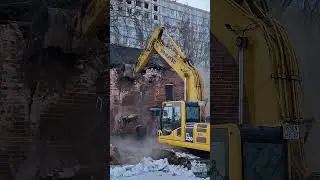 Демонтаж ветхого дома 1917 года, центр города