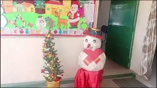 Christmas Decorations Display in School | diy Christmas decoration | Bulletin boards decoration