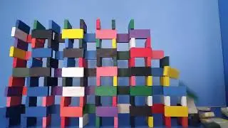 Domino wall