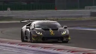 Lamborghini Huracán Super Trofeo: Screaming V10 Power! 🏎️💥