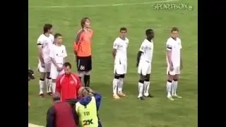 Самая глупая травма в футболе / The most stupid football injury