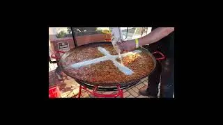 Chorizo, Chicken, Hot Link HUGE Paella | #trending #youtubeshorts #iamchefalvarez #food