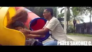 CUANDO TE TIRAS PEDO ADELANTE DE TU NOVIO