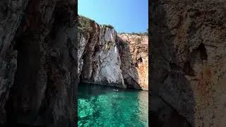 Crvene stijene Otok HVAR #hvar #croatia #hrvatska