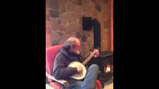 Screwing around with the banjo