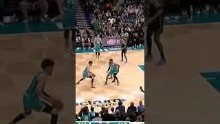 LAMELO BALL *DROPS* Jrue Holiday! #nba