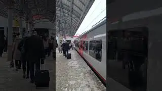 Ленинградский вокзал в Москве
