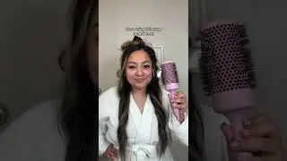 How to use a round hair brush in different sizes💖 Martinez #rounbrush #roundbrushblowout