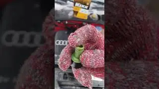 The engine filler cap is stuck