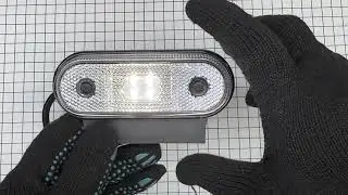 Фонарь габаритный светодиодный, белый, с кронштейном, Fristom FT-020BK