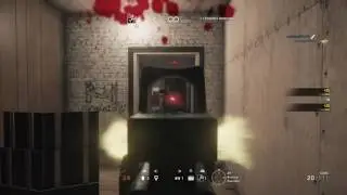 Tom Clancy's Rainbow Six Seige (Super Tbag)
