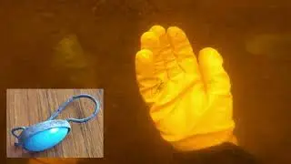 Exploring the Lake and Finding Silver [Metal Detecting]