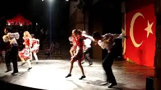 Turkish! Boys And Girls Dance!  Мальчики Танцуют С Деочками!