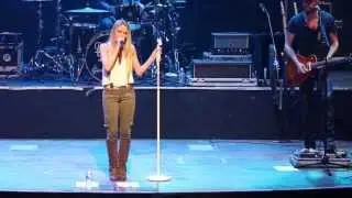 Danielle Bradbery singing "Aint It Fun" by Paramore