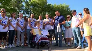 Артем Мирошниченко благодарит партнеров Николая Нижниковского