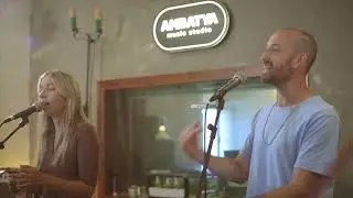 ג'יין בורדו וג'ימבו ג'יי – סתלבט בקיבוץ \\ לייב מחזרה