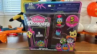 Opening a Neon Glow Disney Doorables 5 Pack