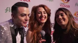 Entrada Alfombra Rosa - II Premios Vlogger