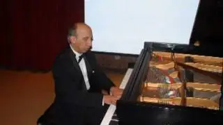 Namik Sultanov plays Medtner - Sonata Reminiscenza in A minor, Op.38.