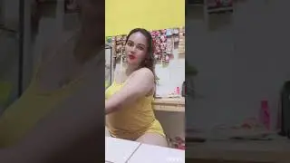 sTw 🍑 gemoyy live in warkop 😁🤣