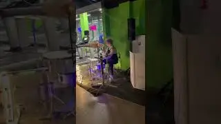А дождь на окнах рисует ☺️