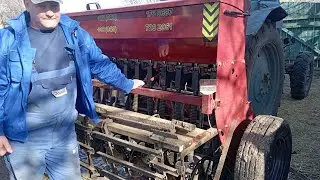 🚜Трактор Т-40 АМ і сівалка МР агро 2.4(налаштування норми висіву і посів гороху)🇺🇦