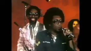 The Commodores - Brick House  #СНОВА_ЖМУ на Play