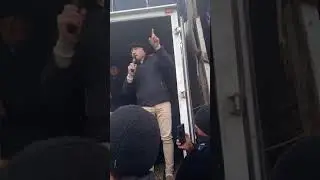 Ko‘pkarini qizdiradigan shunday akalaram kerak