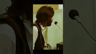 McCartney prefer the Hofner bass over the Rickenbaker 