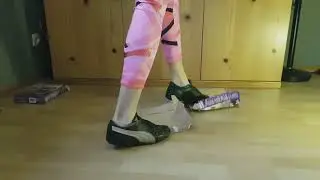 Crush Boxes with my Barefeet and black Puma Sela Diamond crush fetish ASMR 