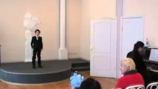 Выступает Саша Новицкий