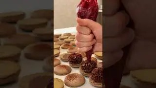 Миндальные уб*юдки покорились мне 😇