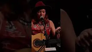 On discovering Memphis Minnie. On Austin’s KUTX Live  #blues #guitarwoman #femaleguitarist #hero
