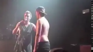 a fan screamed 